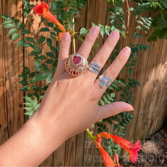 Kendra Scott Claire Ring in Pink Agate - Picture 6 of 10